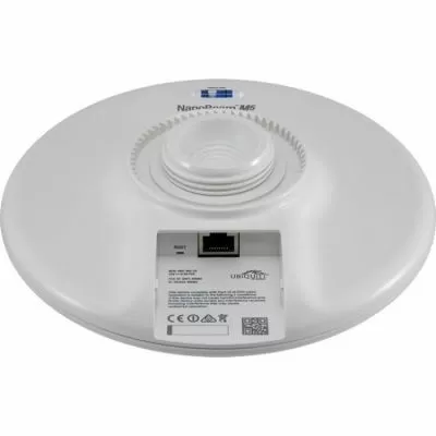 Точка доступа Ubiquiti NBE-M5-19 вид снизу порт Ethernet PoE